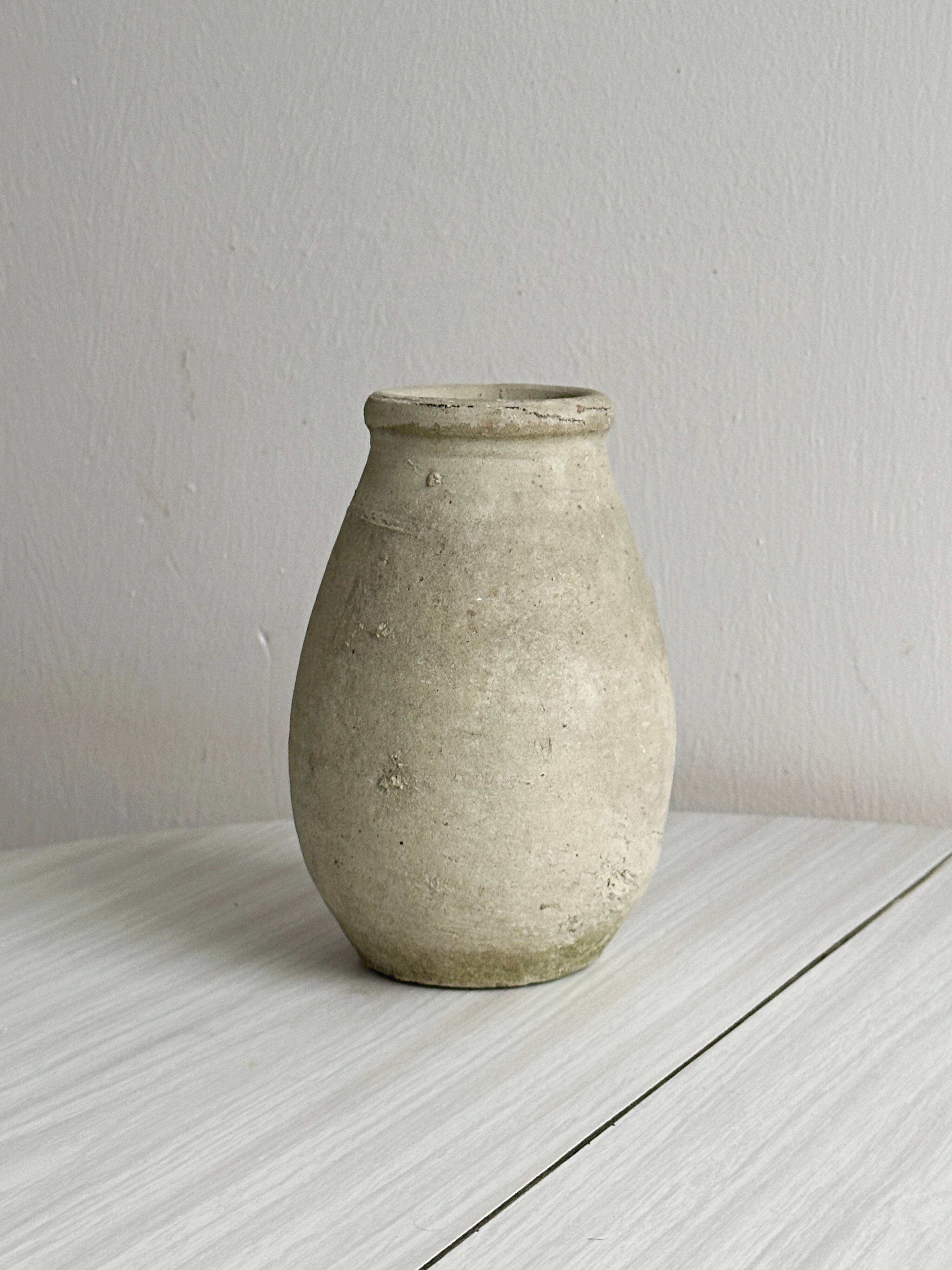 clay pot cover vase