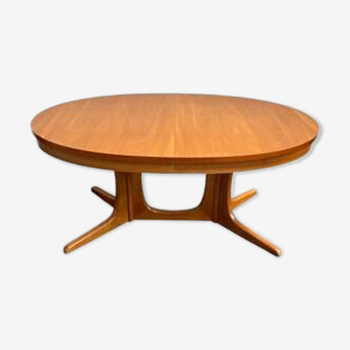 Baumann Oval Table