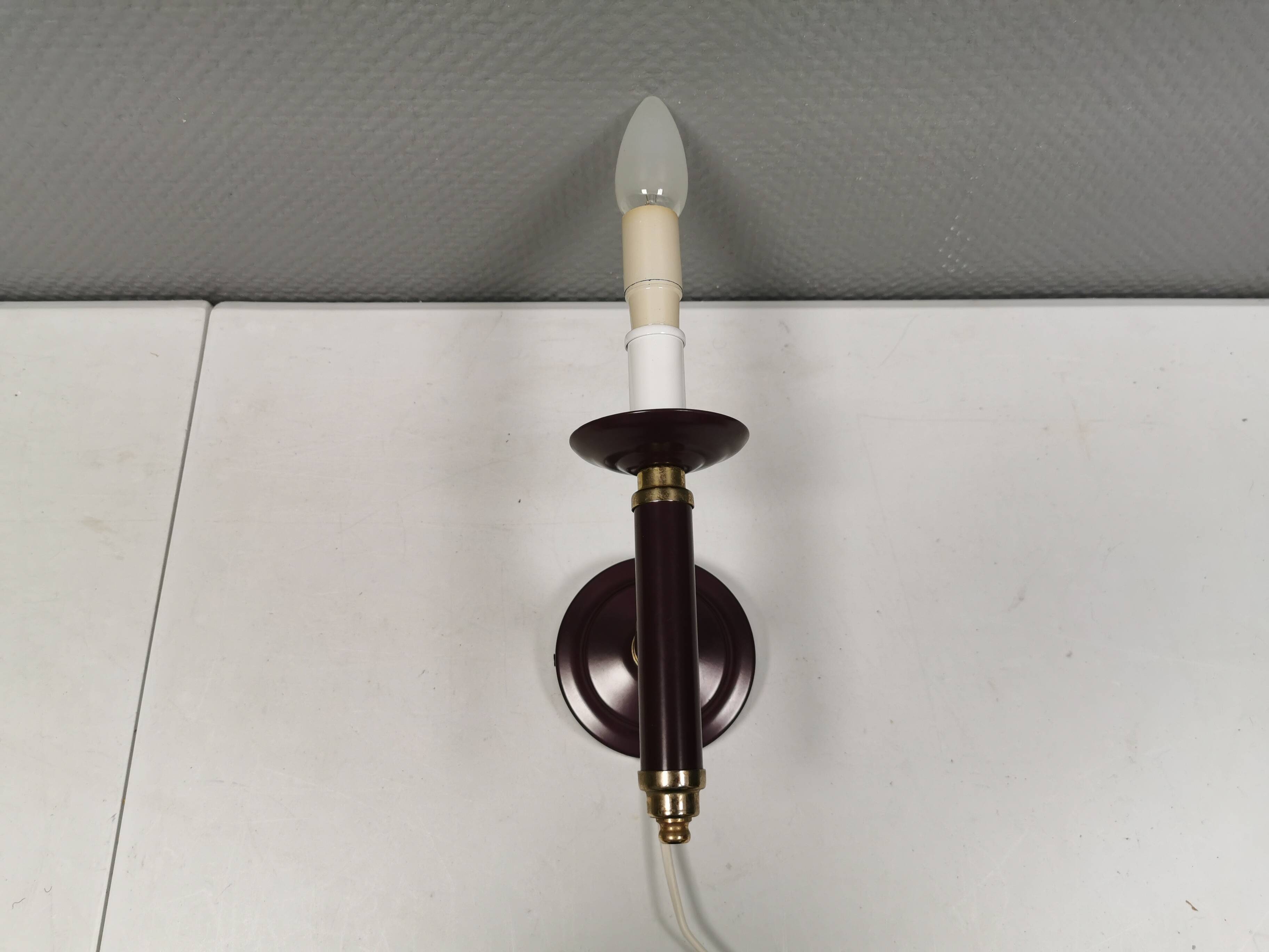 Wall lamp from Swedish Belid 1990s, in a beautiful aubergine purple colour.