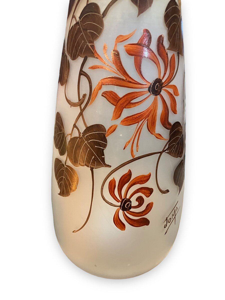 Paire de vases en pâte de verre peinte signés joma