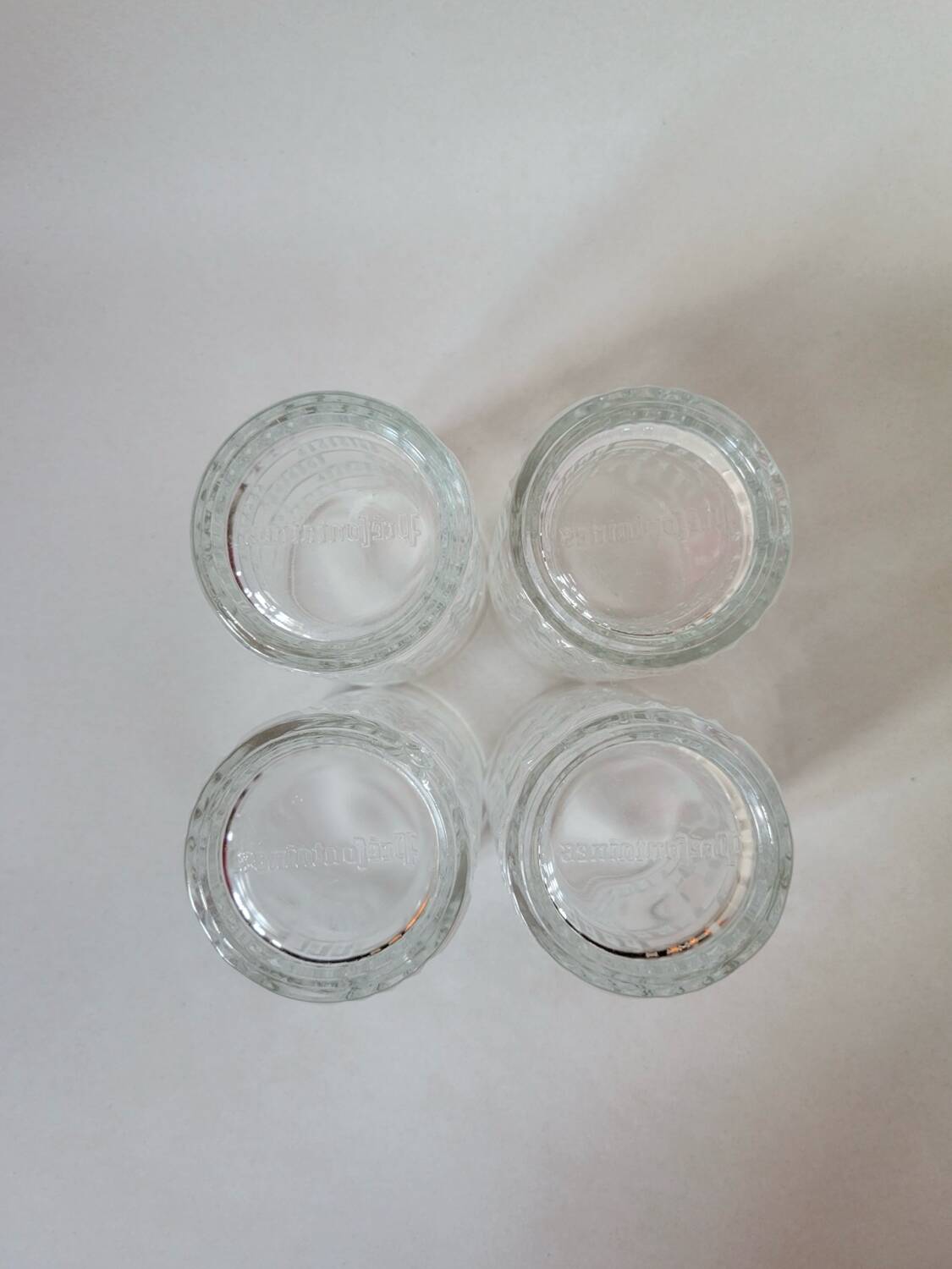4 Préfontaines glasses