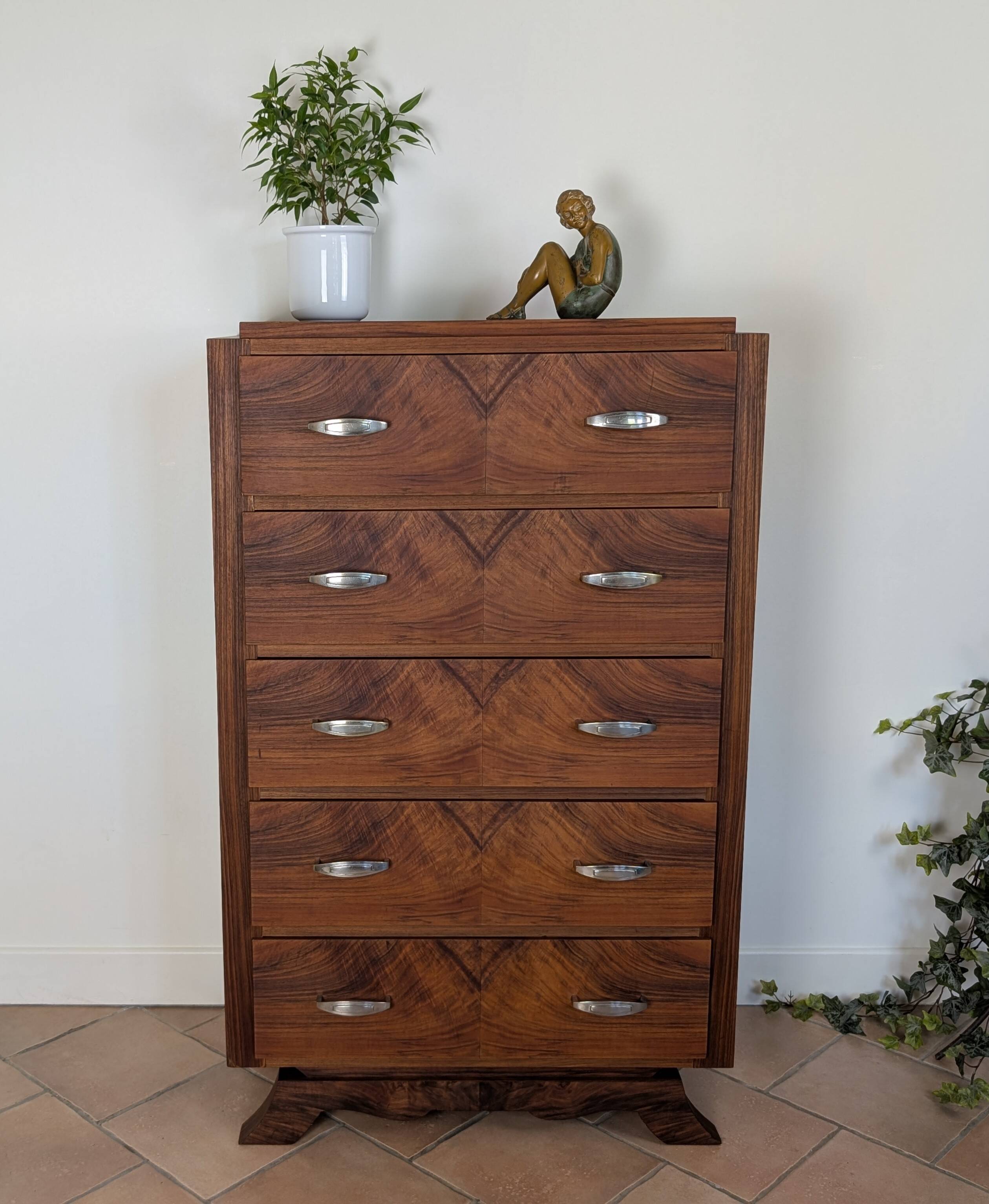 Commode, chiffonnier Art Déco