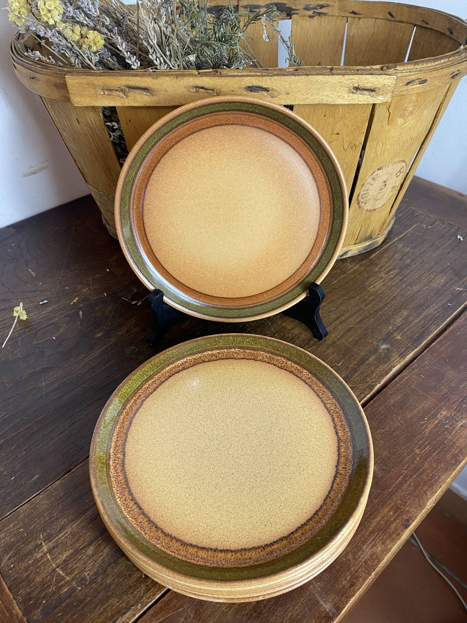 Dessert plates in stoneware, Bidonviller France
