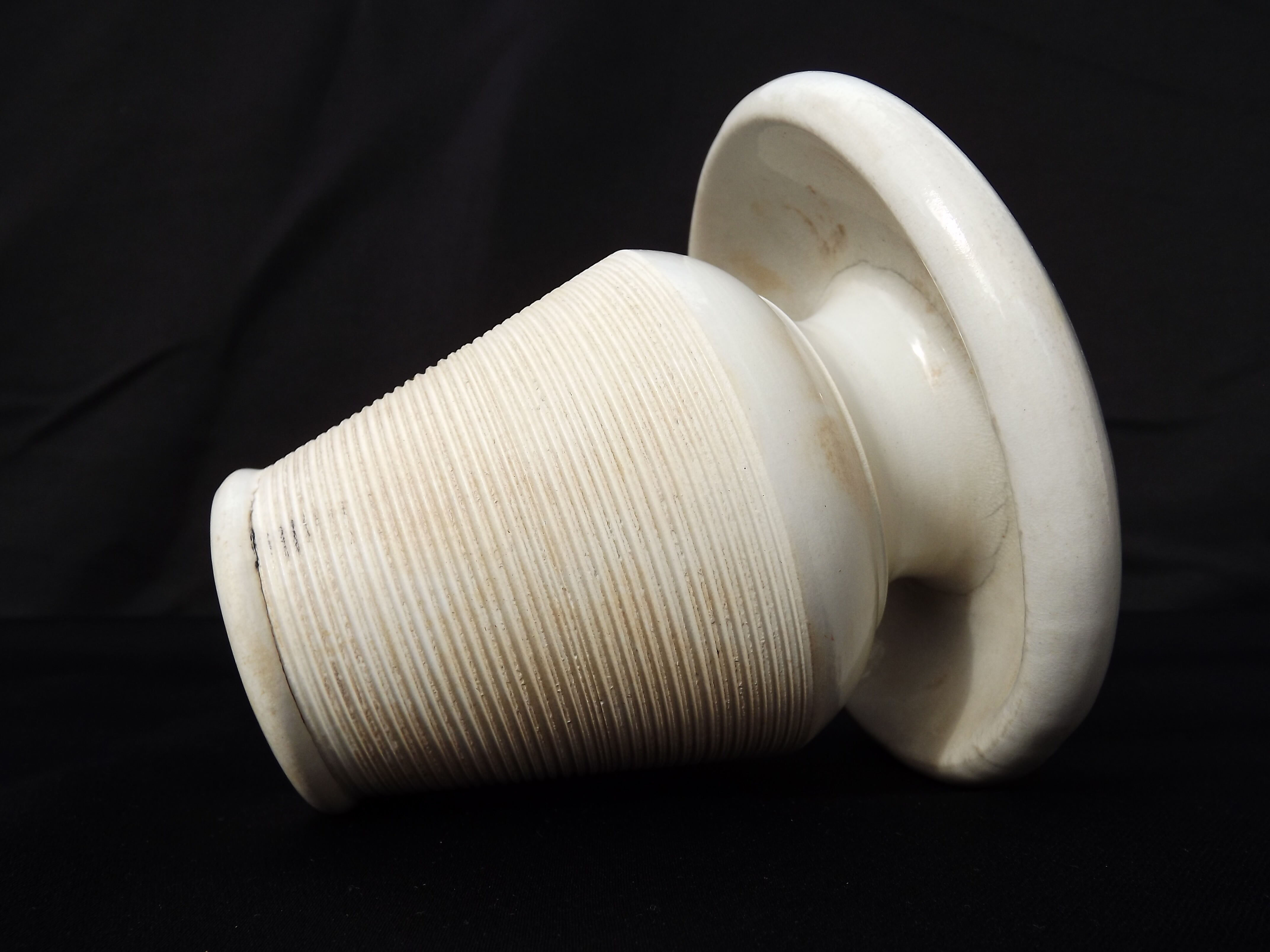 Pyrogen "art nouveau"