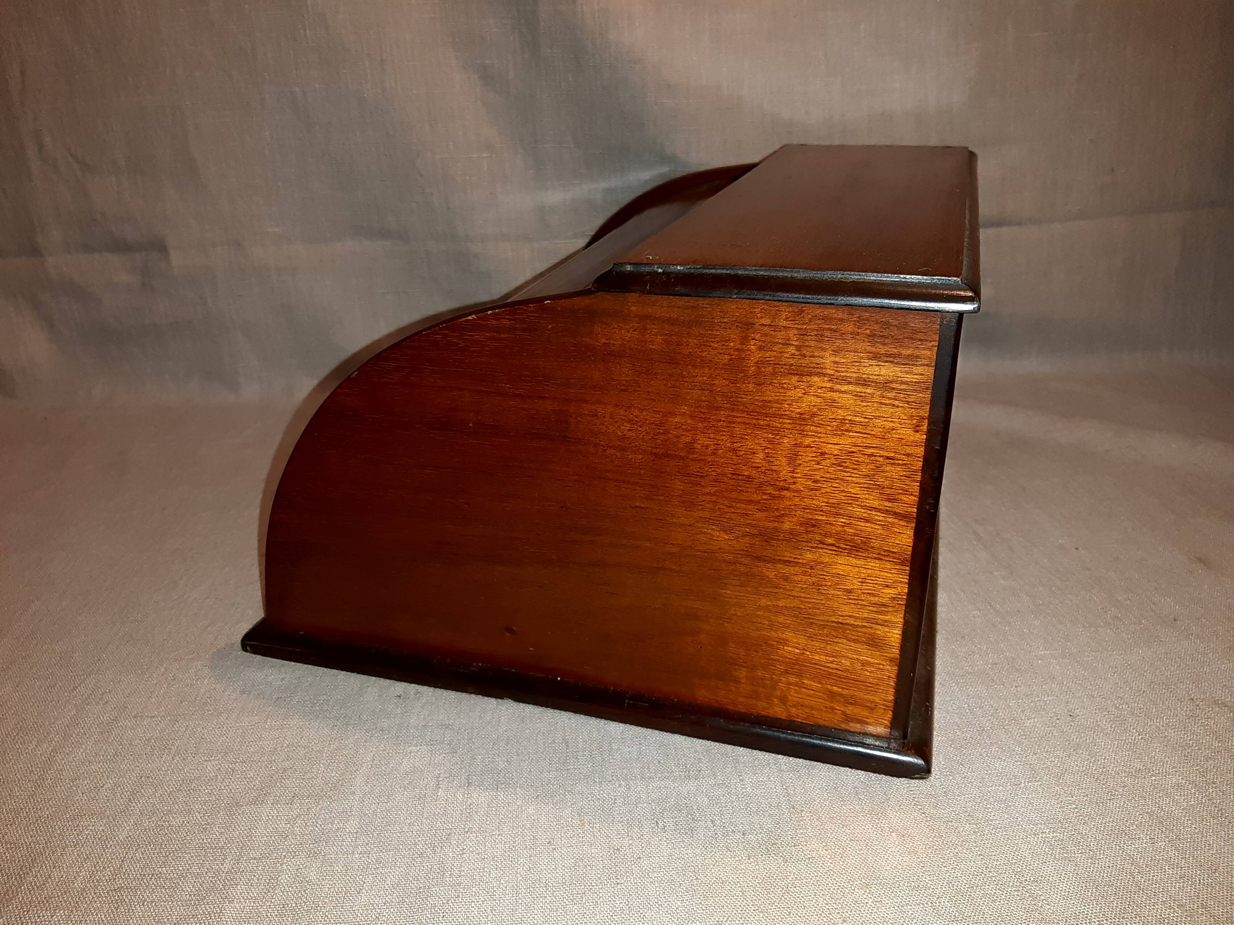 Office Secretary art deco