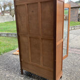 Parisian cabinet with shelves