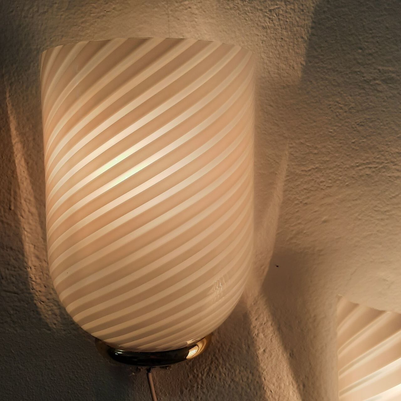 Pair of 80s wall lamps, striped Murano glass and brass