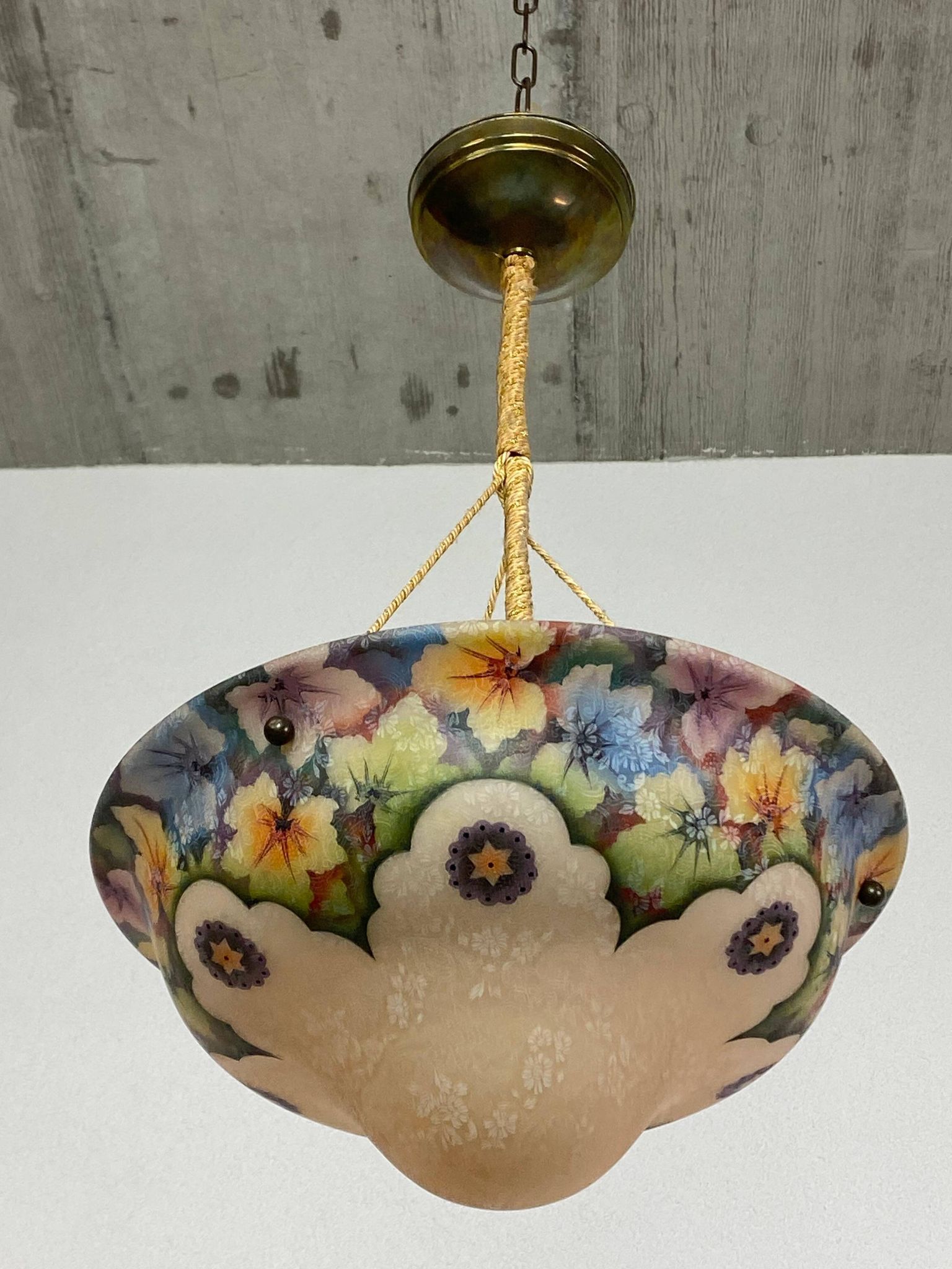 Lampe en verre peinte à la main Art Nouveau