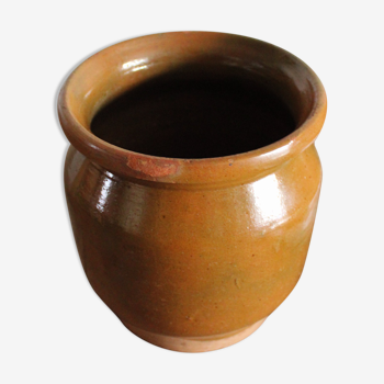 Glazed stoneware pot