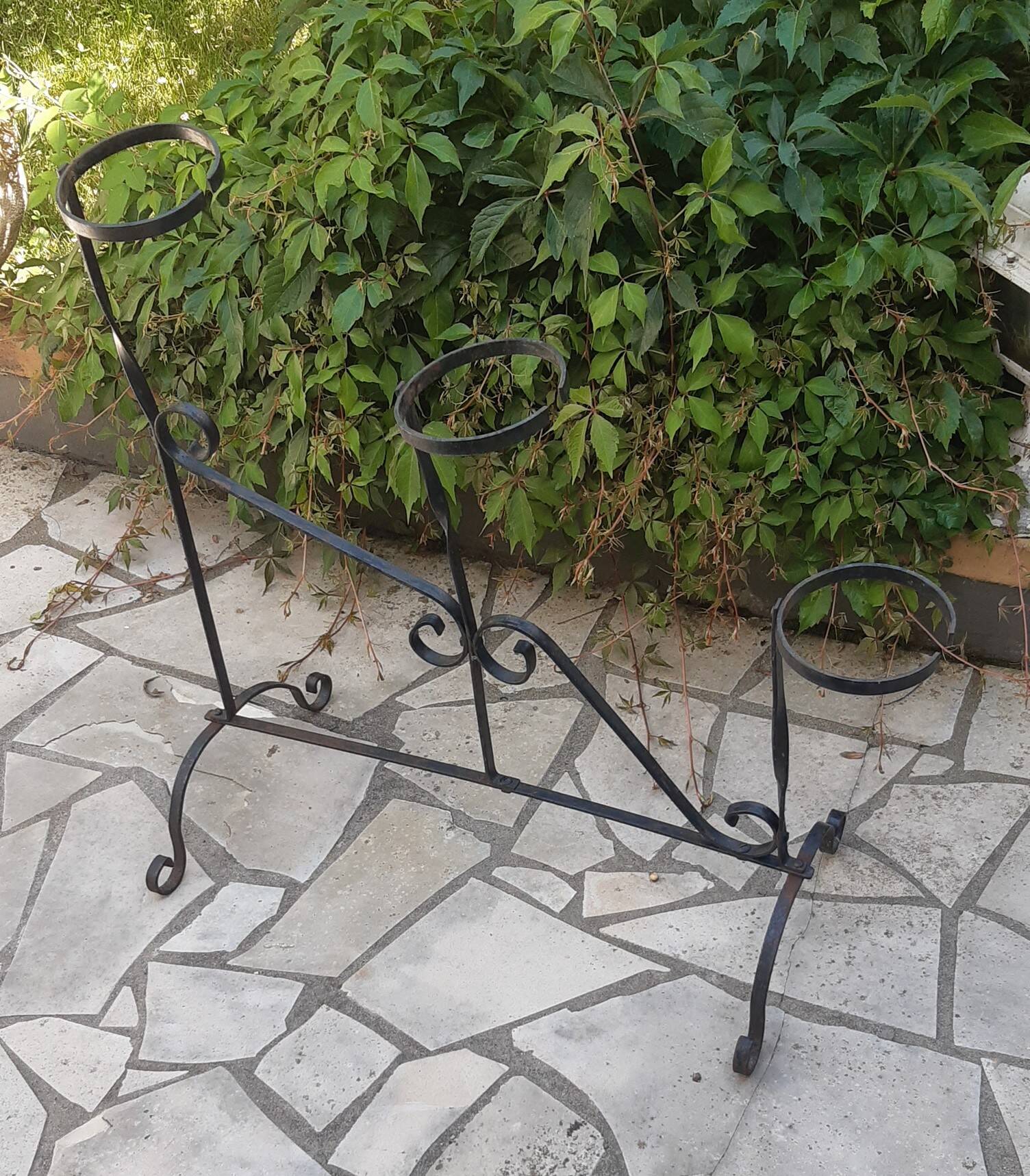 Porte plante en fer vintage