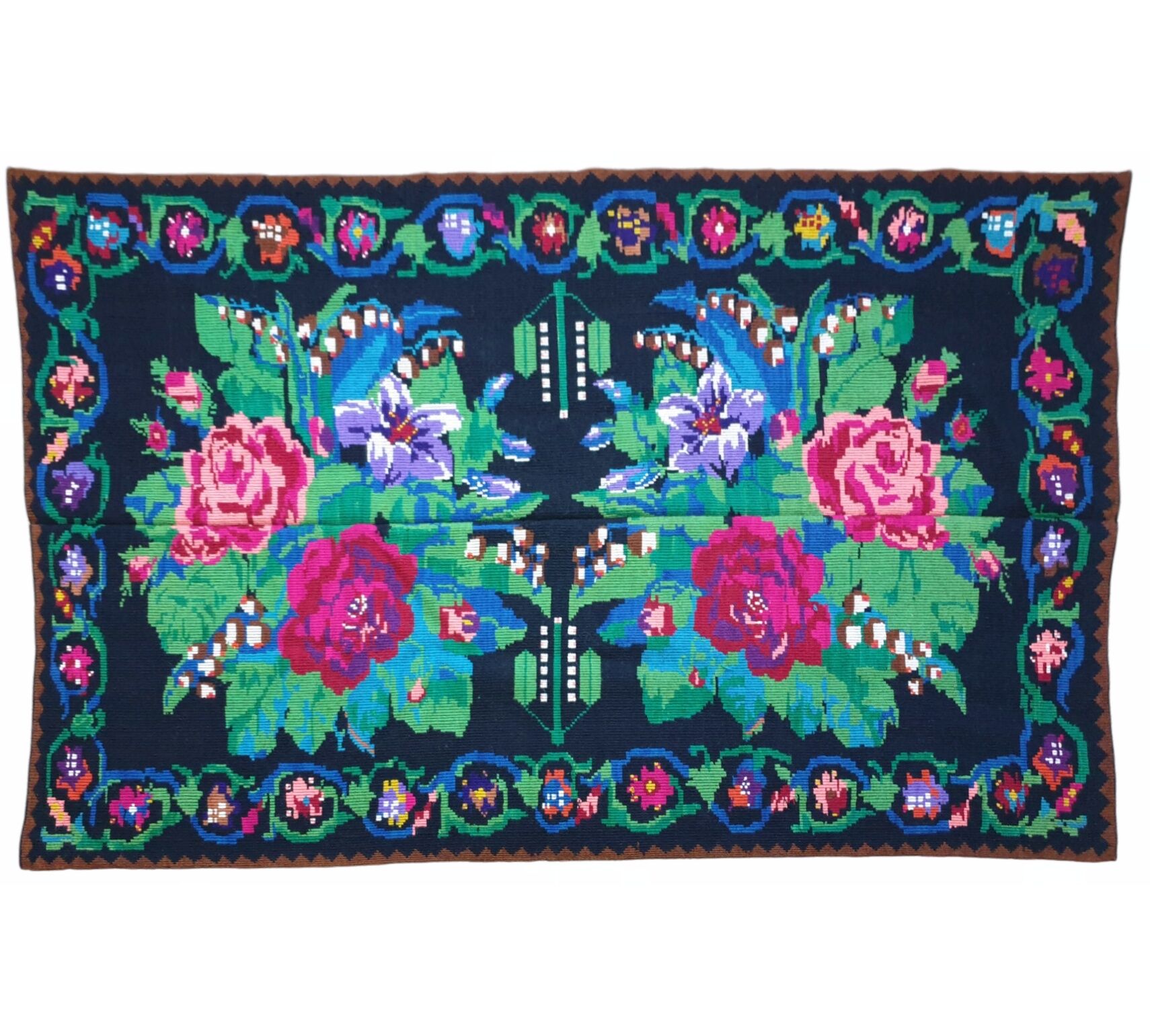 Romanian handwoven carpet green and fuchsia rug made in wool bohemian design