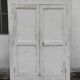 Ancienne armoire parisienne rustique patinée blanche en chêne et sapin