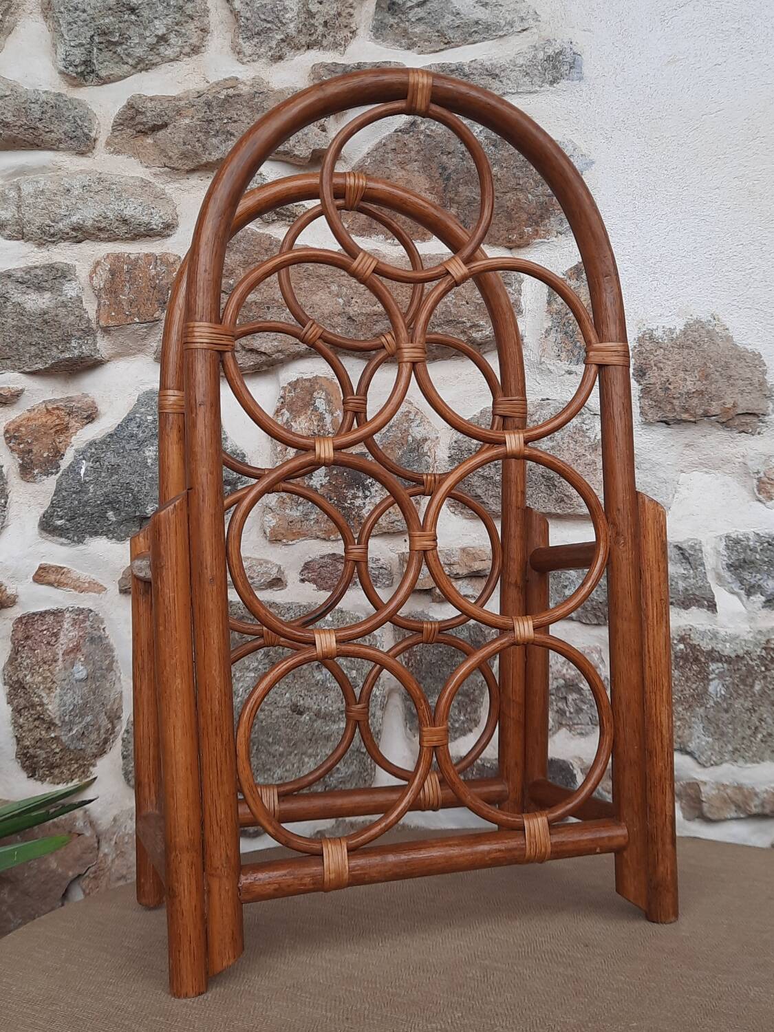 Rattan bottle holder