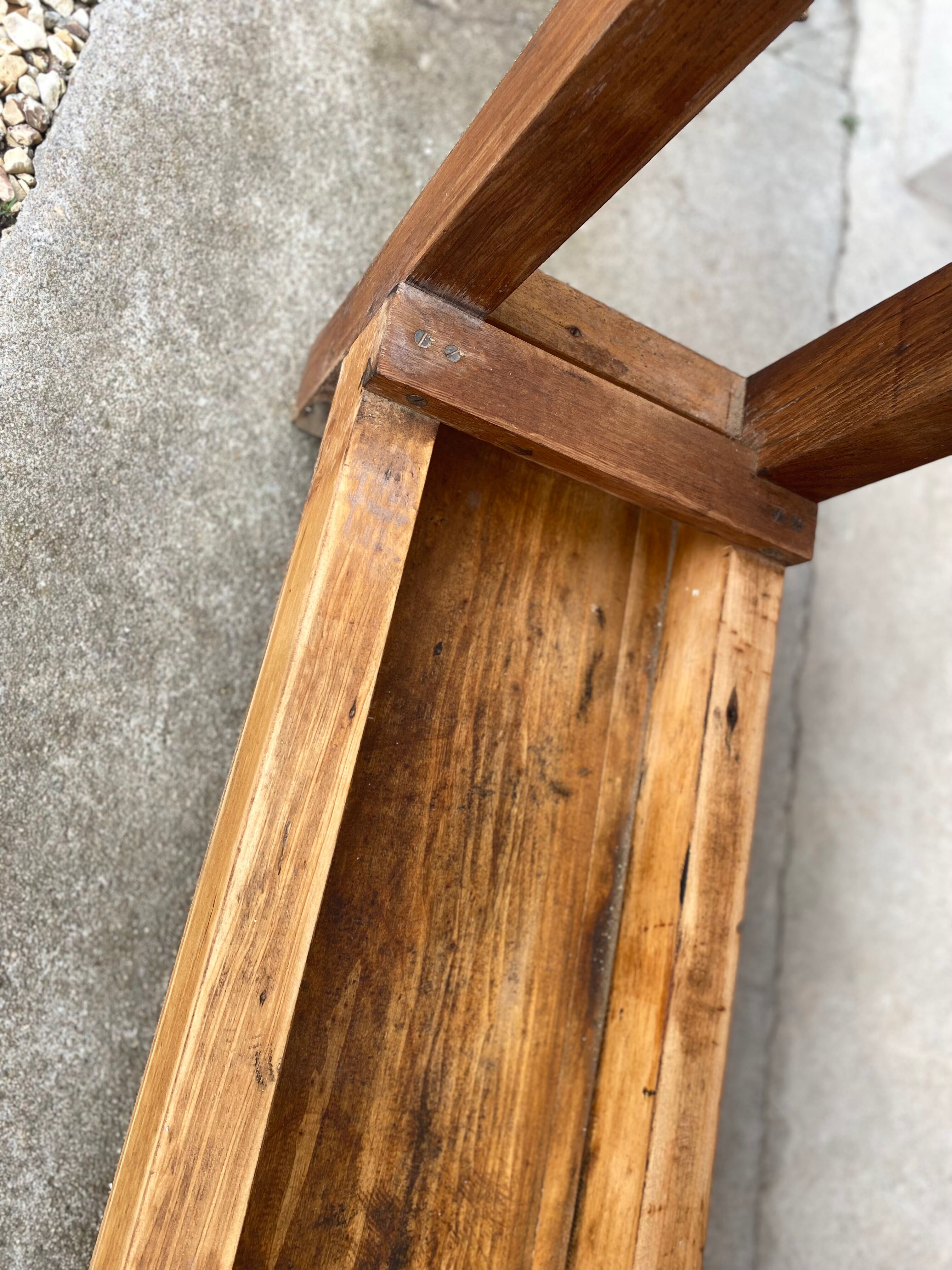 Carpenter's workbench