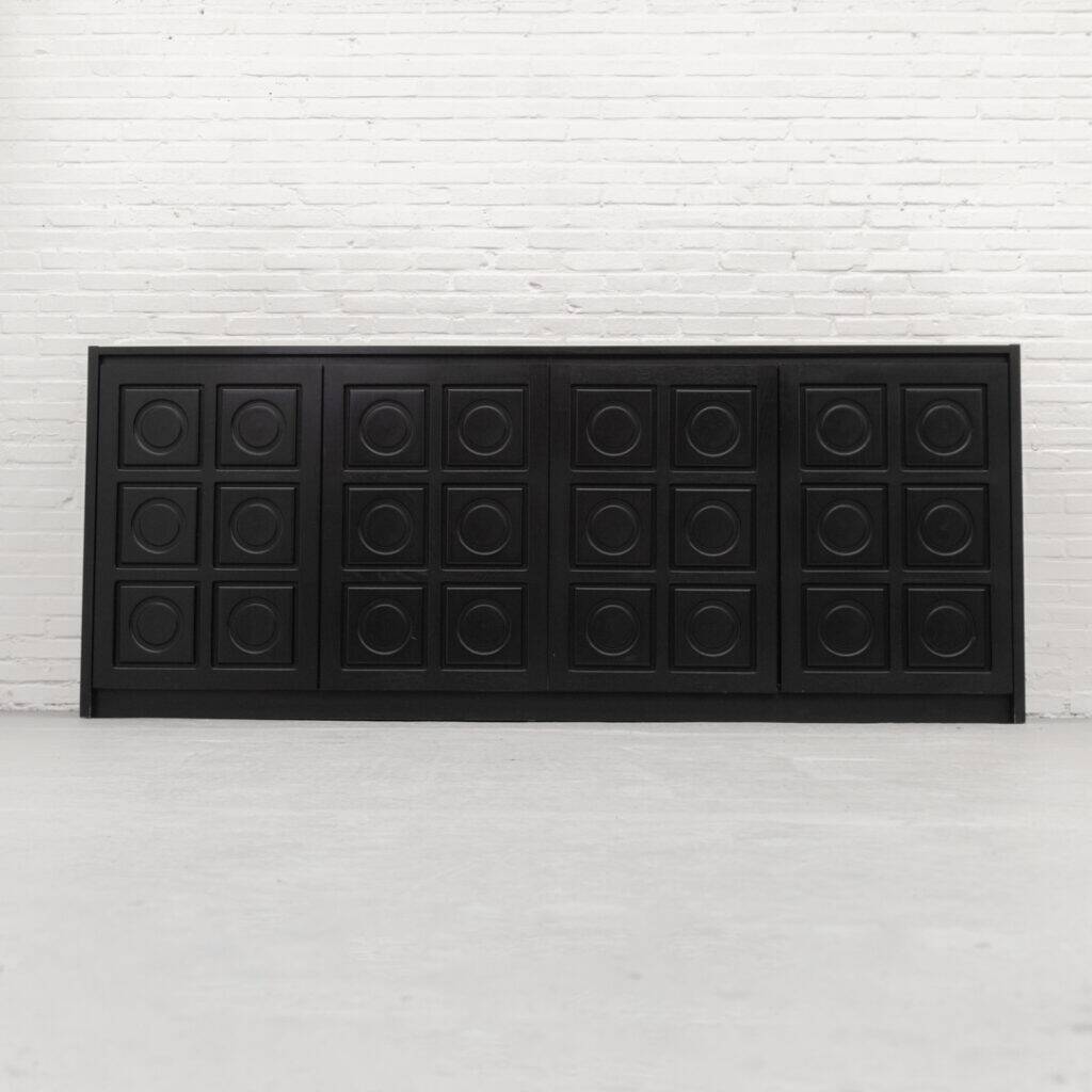 Buffet brutaliste belge des années 1970