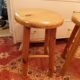 Paire de tabourets en bois vintage