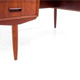 Bureau en teck, Danemark, années 1960