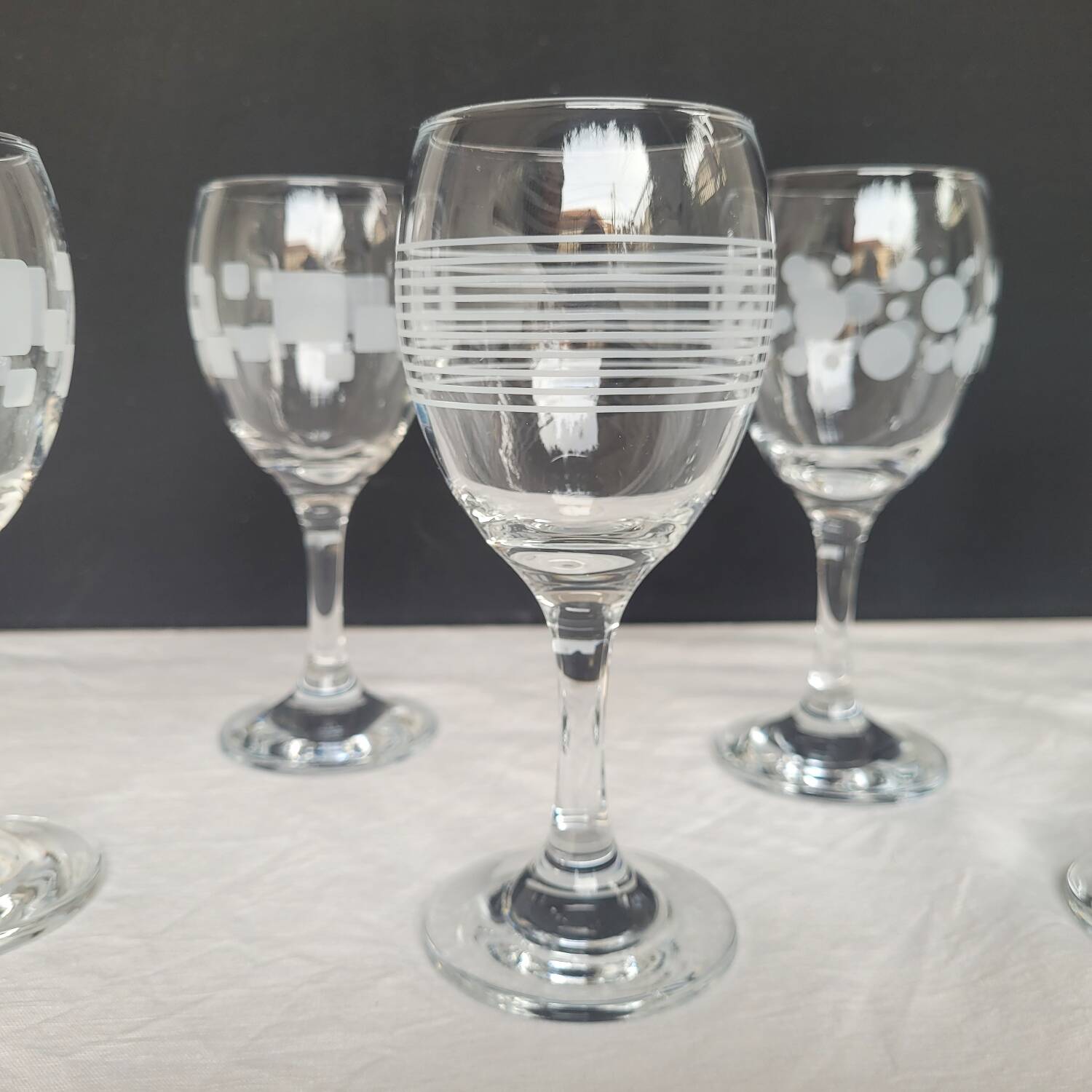 6 decorative stem glasses – 1970s glassware