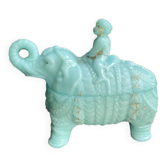 Butter dish – Blue opaline – Vallérysthal