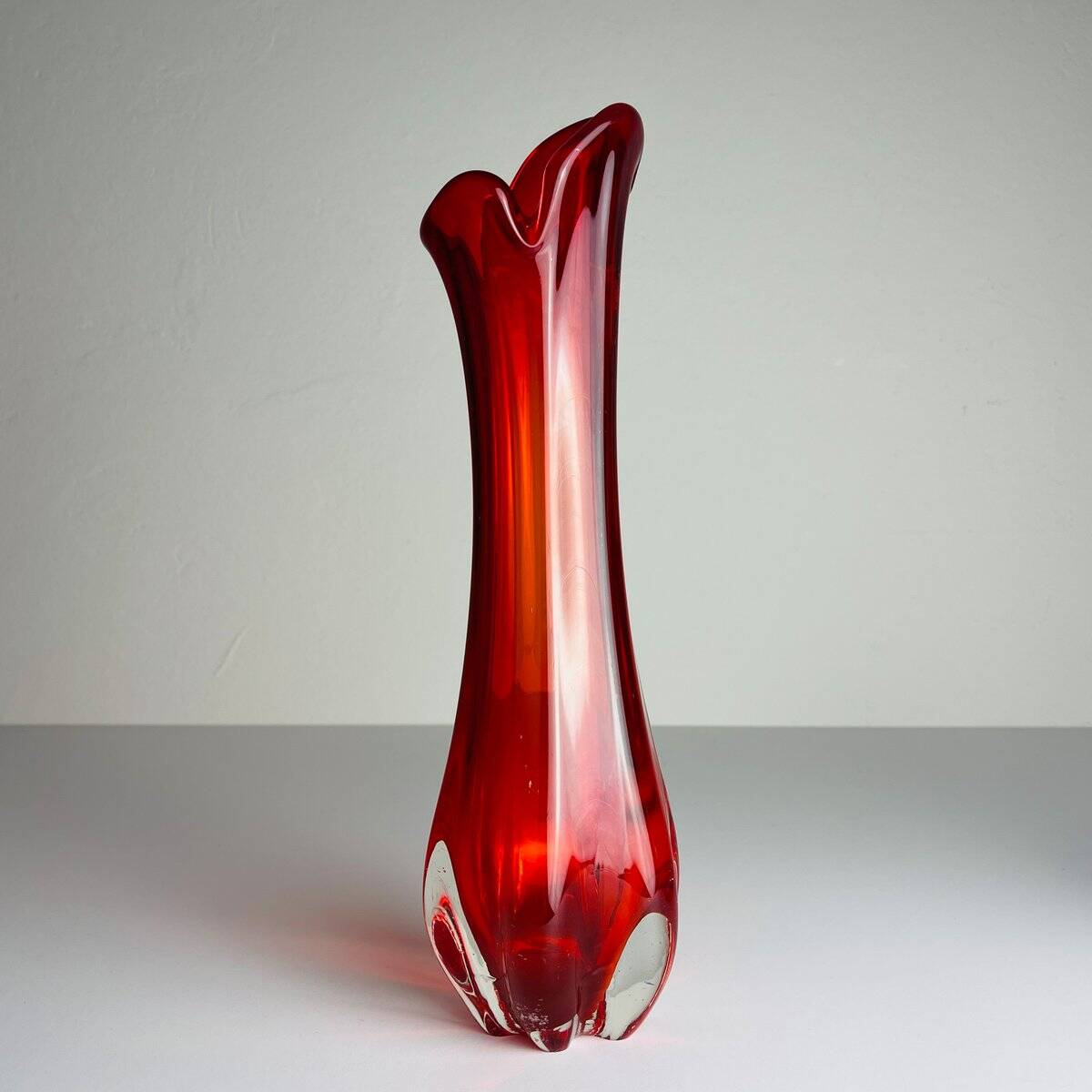 Mid-century red glass vase, Italy, 1970s
