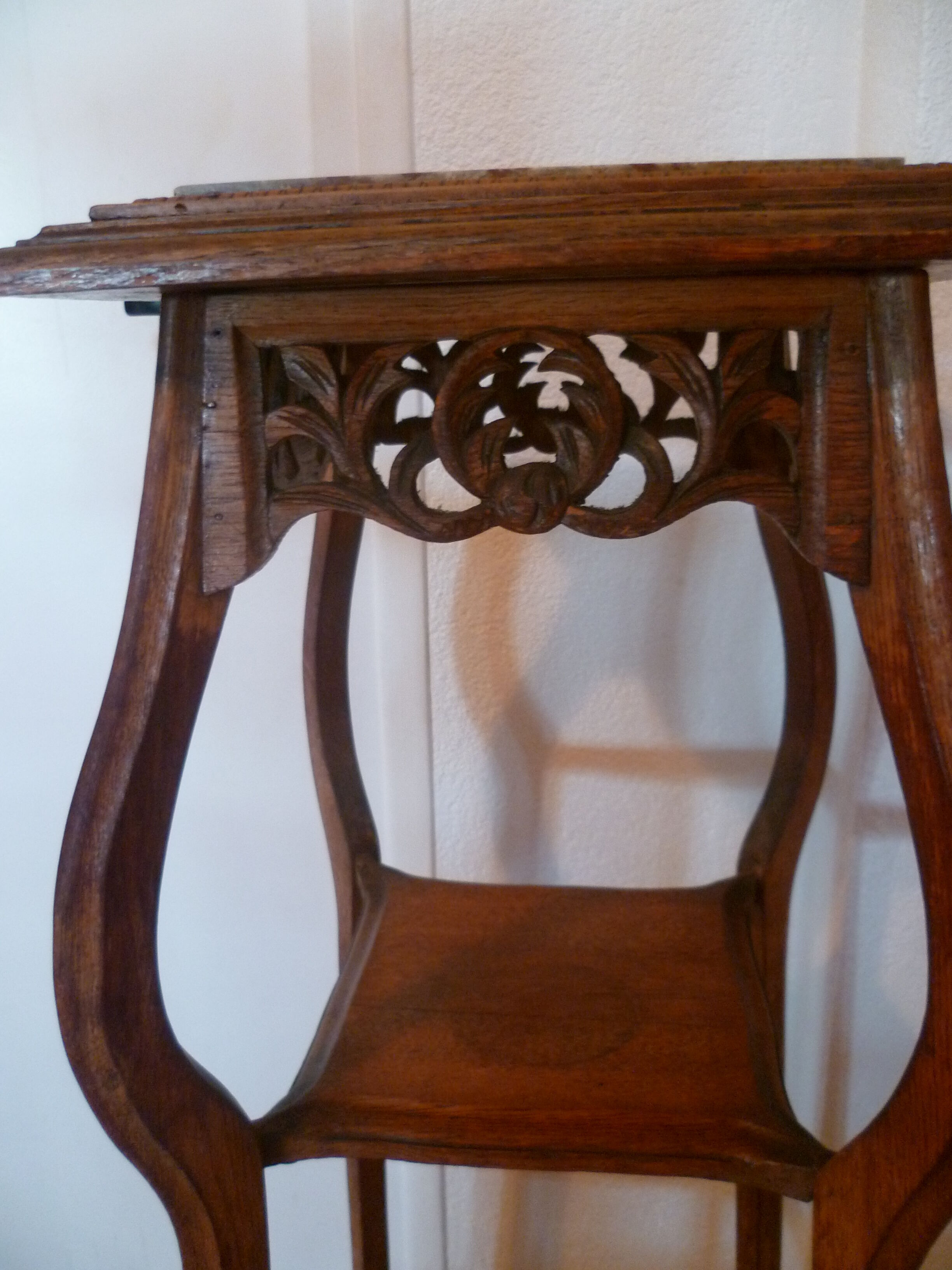 Sellette art new in bois and marbre jugenstyl