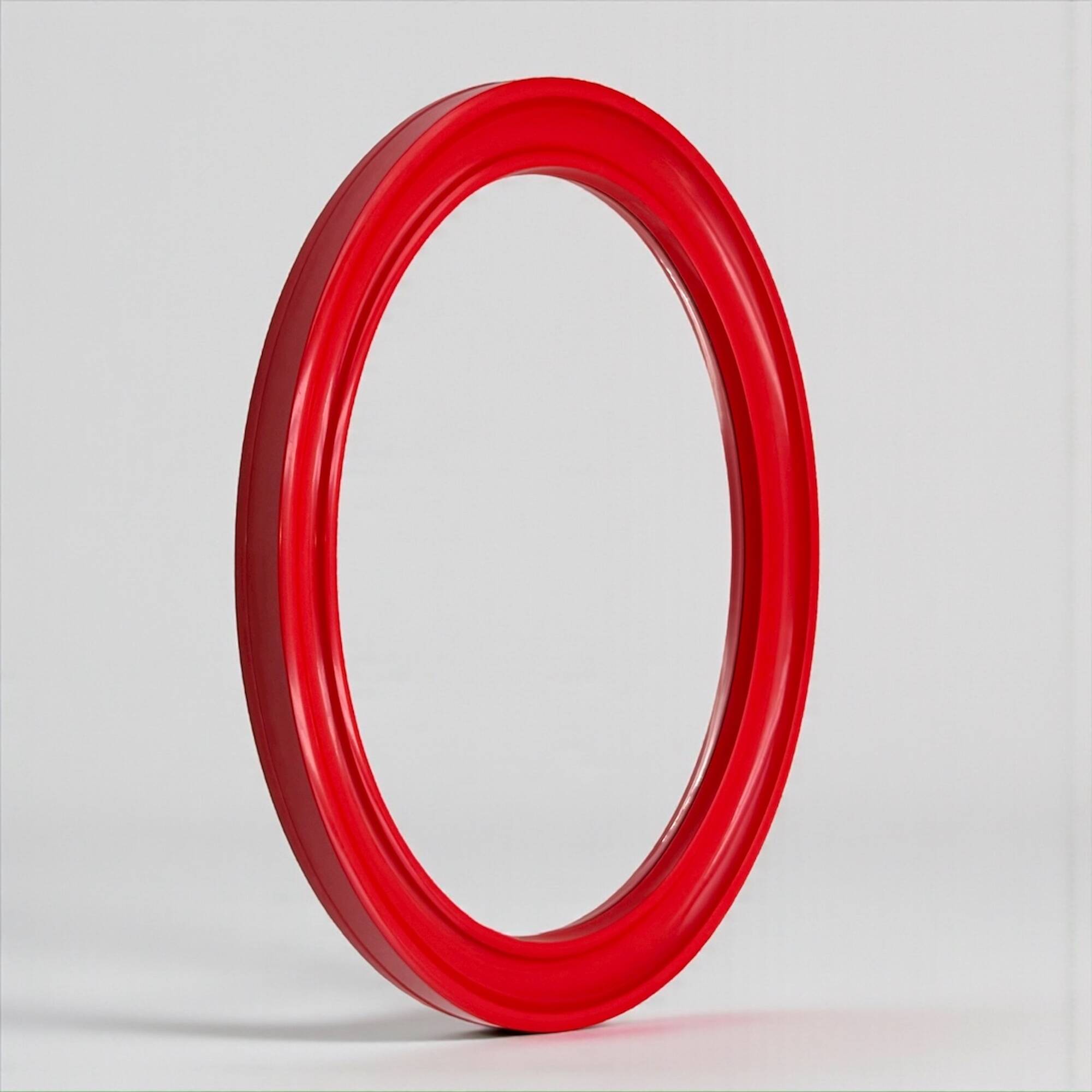 Miroir ovale en bakélite rouge de Carrara & Matta, Italie, années 1970