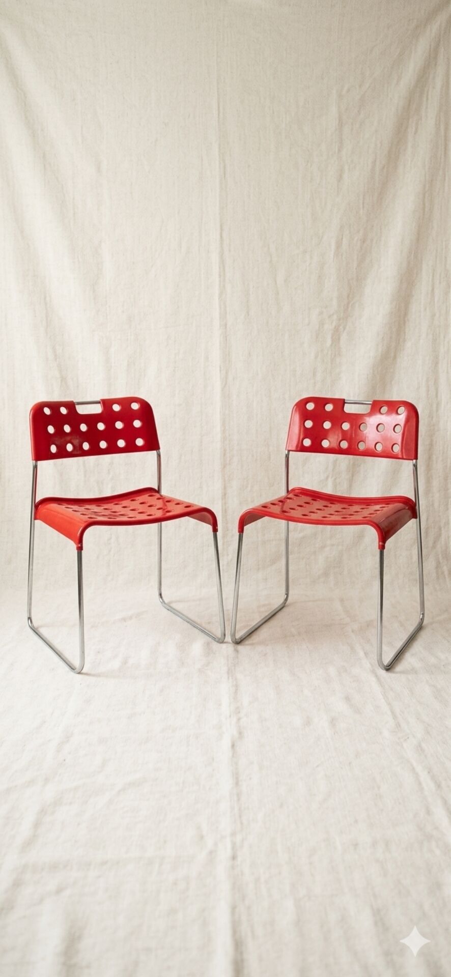 Omstak chair by Rodney Kinsman, vintage red metal.