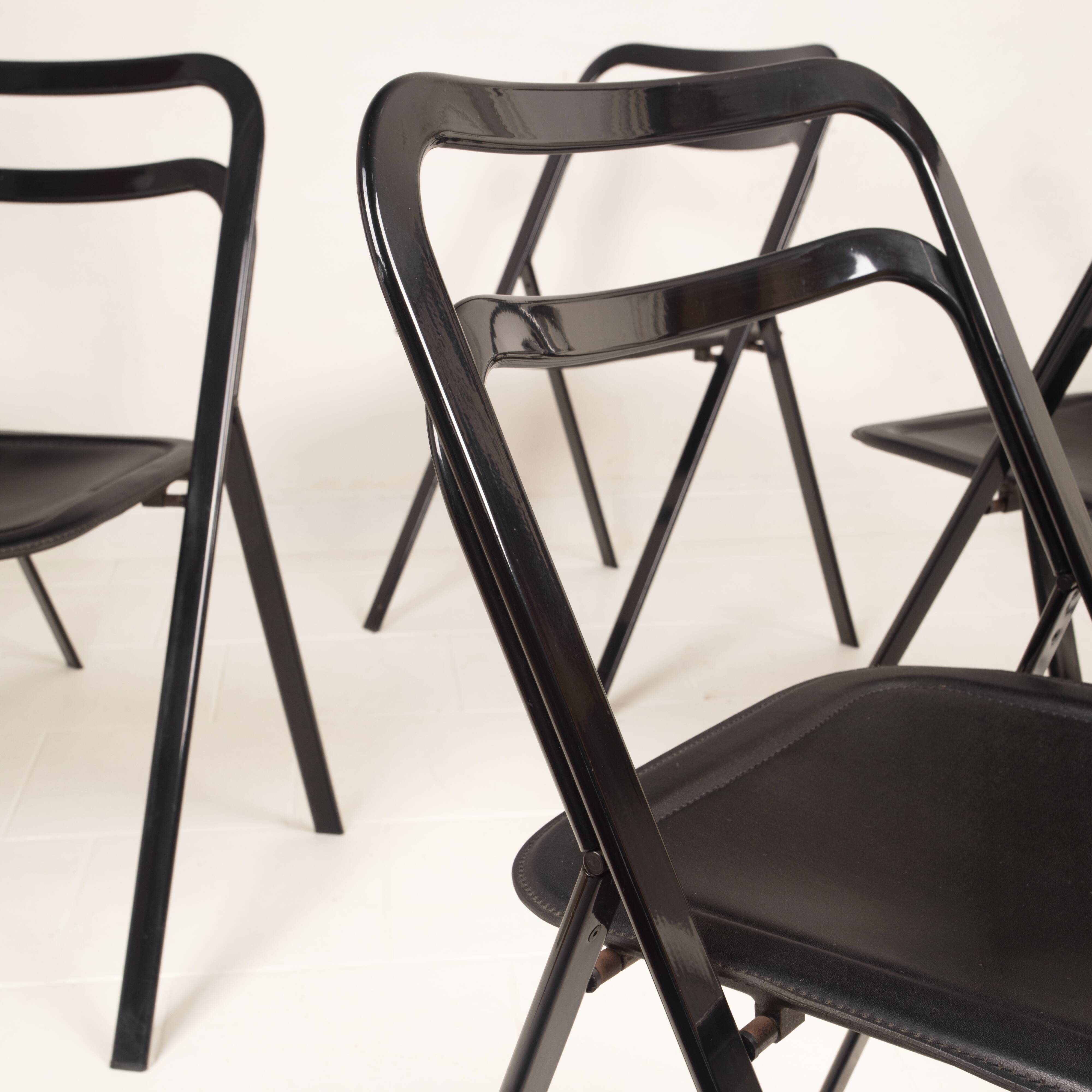 Chaises pliantes Clio par Giorgio Cattelan pour Cidue