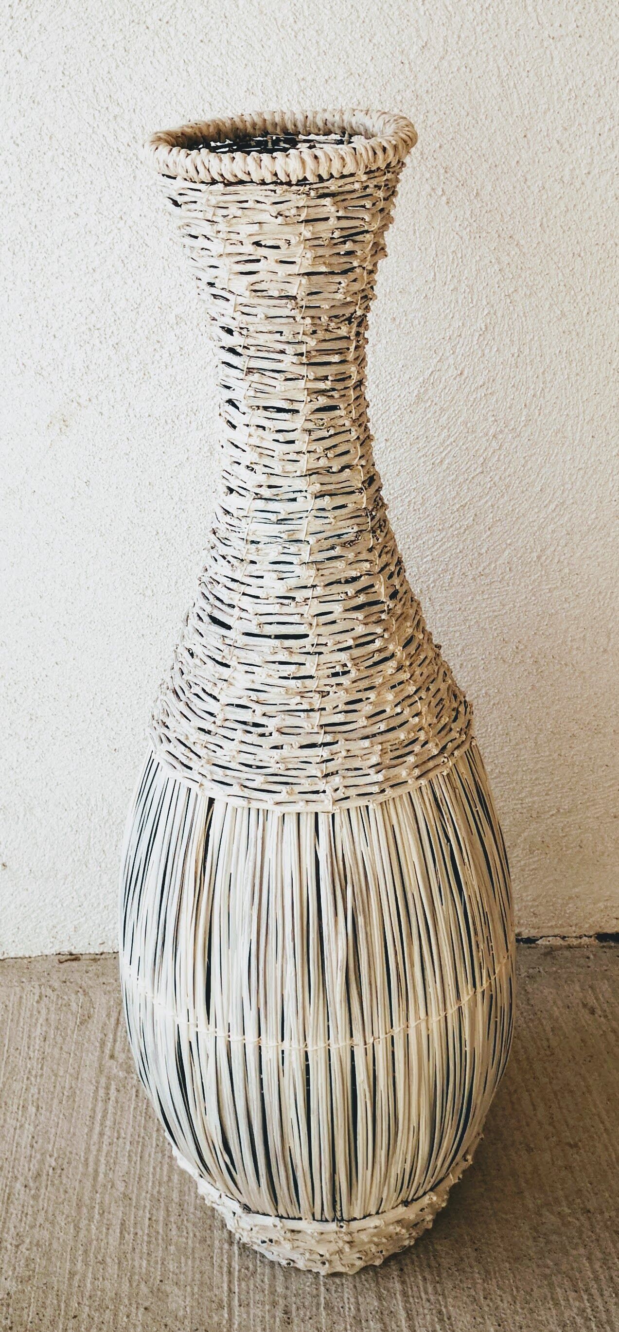 Namibian vegetable fibre vase