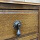 Commode anglaise en chêne des années 1930