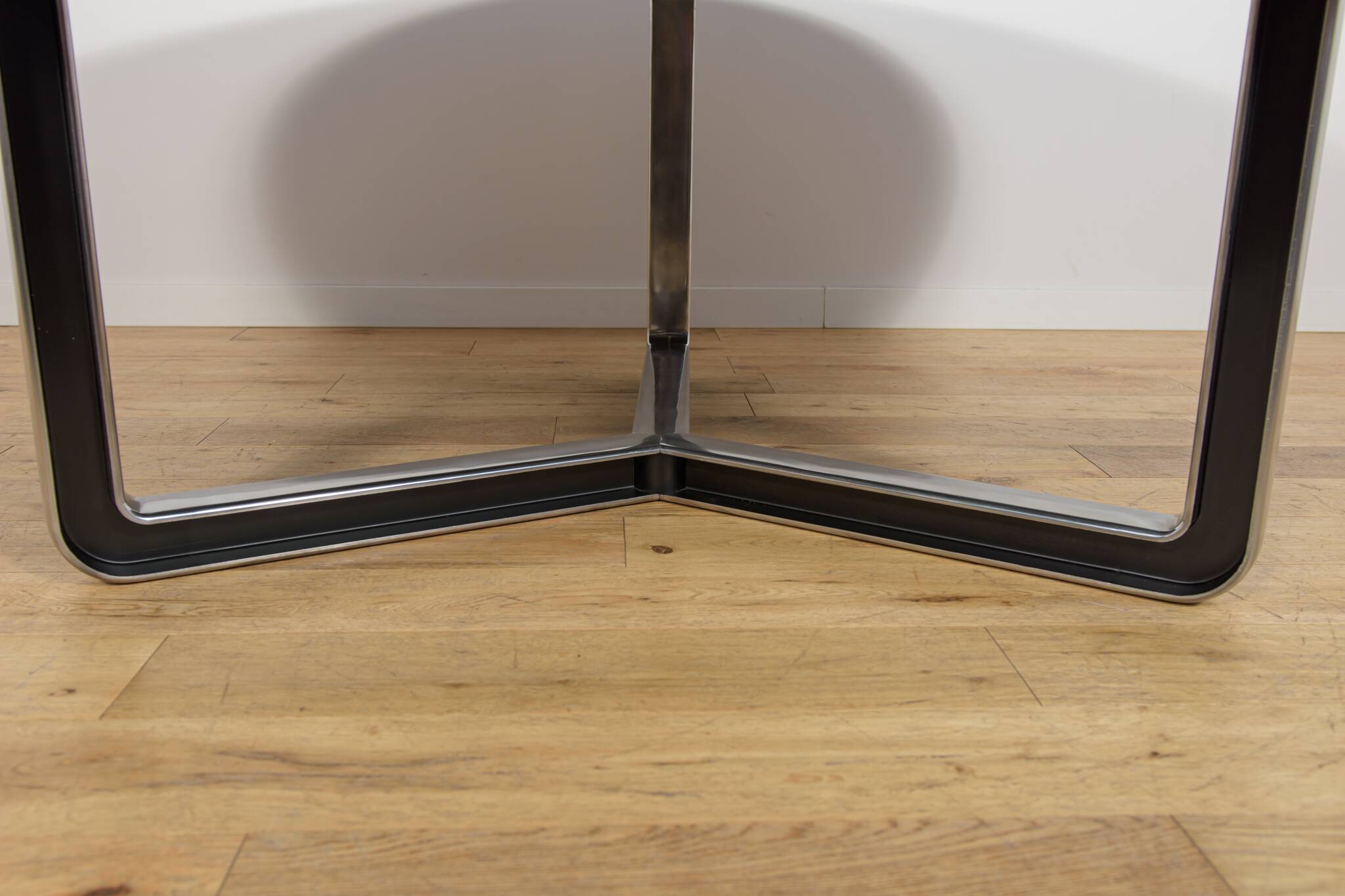 Mid-Century XXL Round Conference Table from Tecno, Italy, 1970s