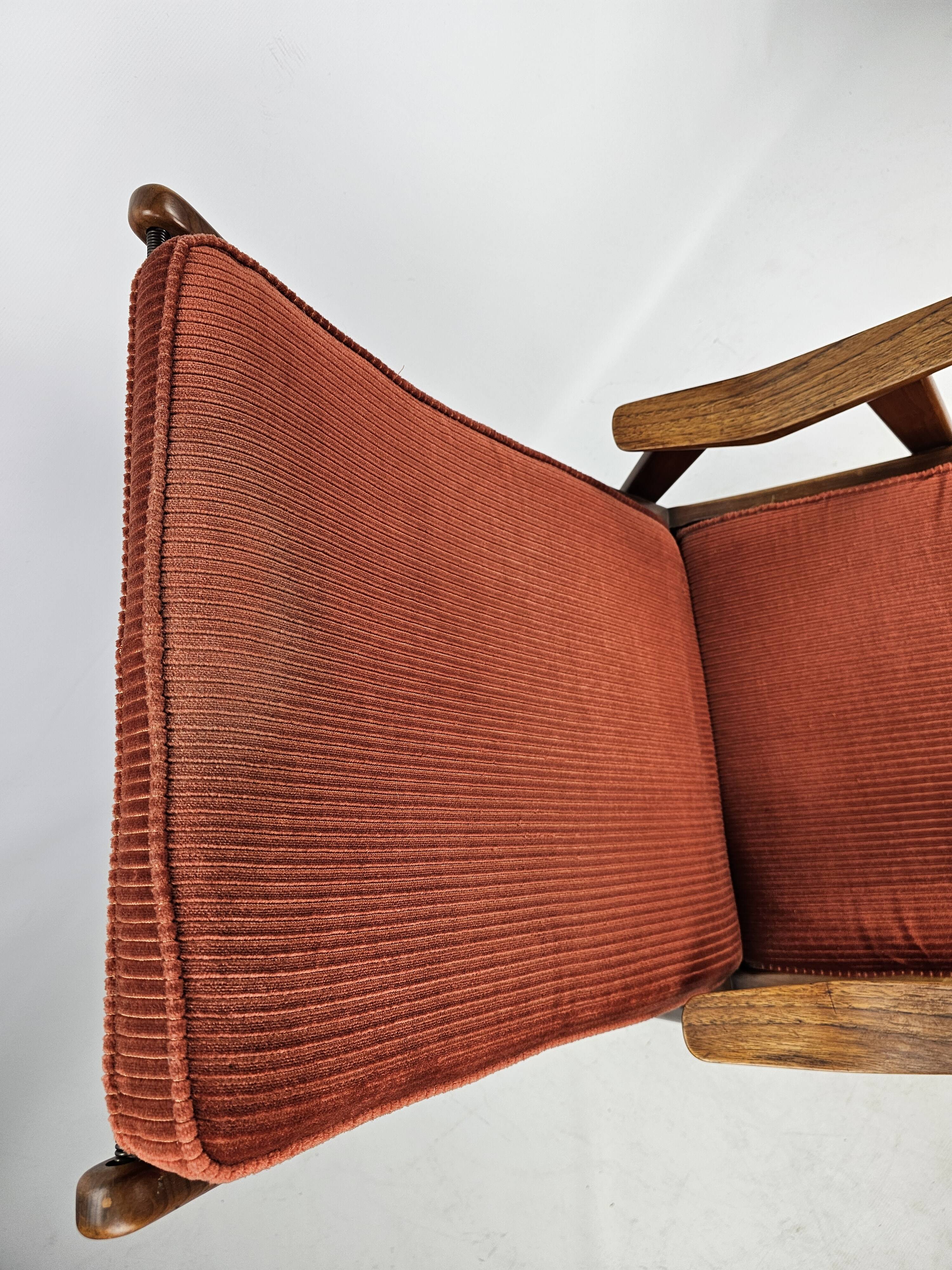 Teak armchair with red ribbed fabric Gelderlander Rob Parry