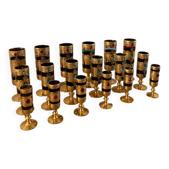 Set of 18 cups, in Murano glass, old, gilded
