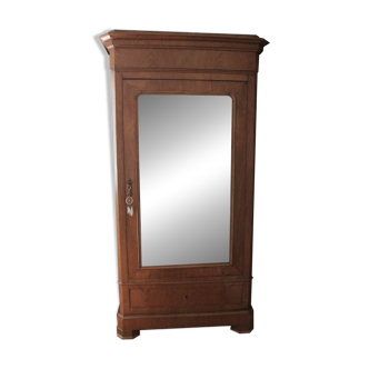 Hosiery cabinet