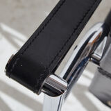 Lc1 leather armchair by le corbusier for cassina