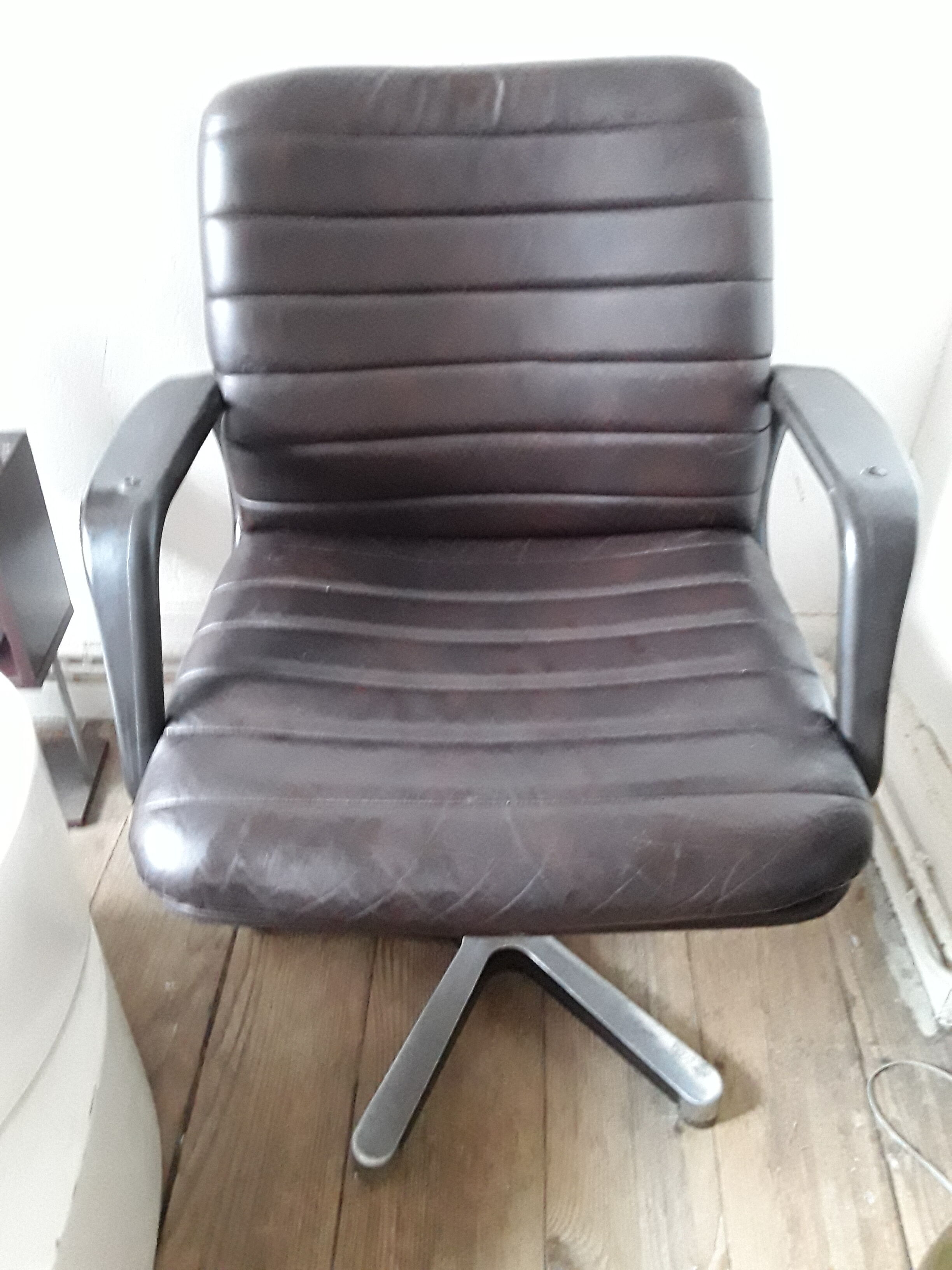 Vintage Olymp armchair