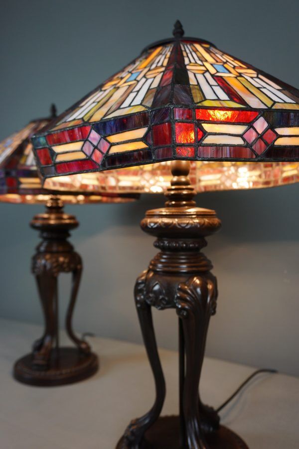 Set of 2 Tiffany lamps