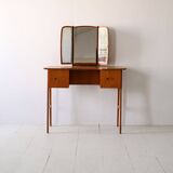Scandinavian dressing table with mirror