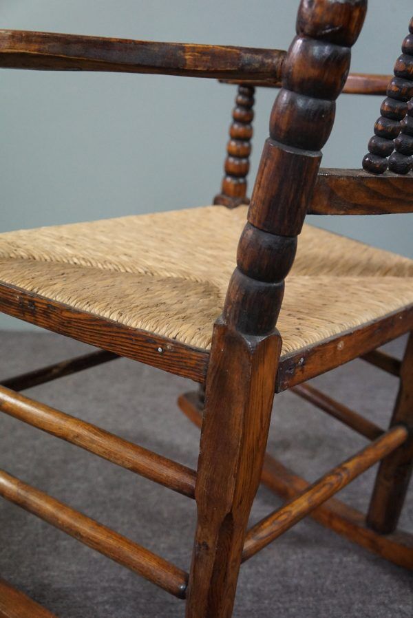 Rocking chair Antique Arts and Crafts Bobbin, English, 19th century