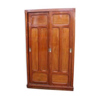 Armoire parisienne portes coulissantes