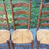 Vintage mulched chairs with high oak backrests with turned legs