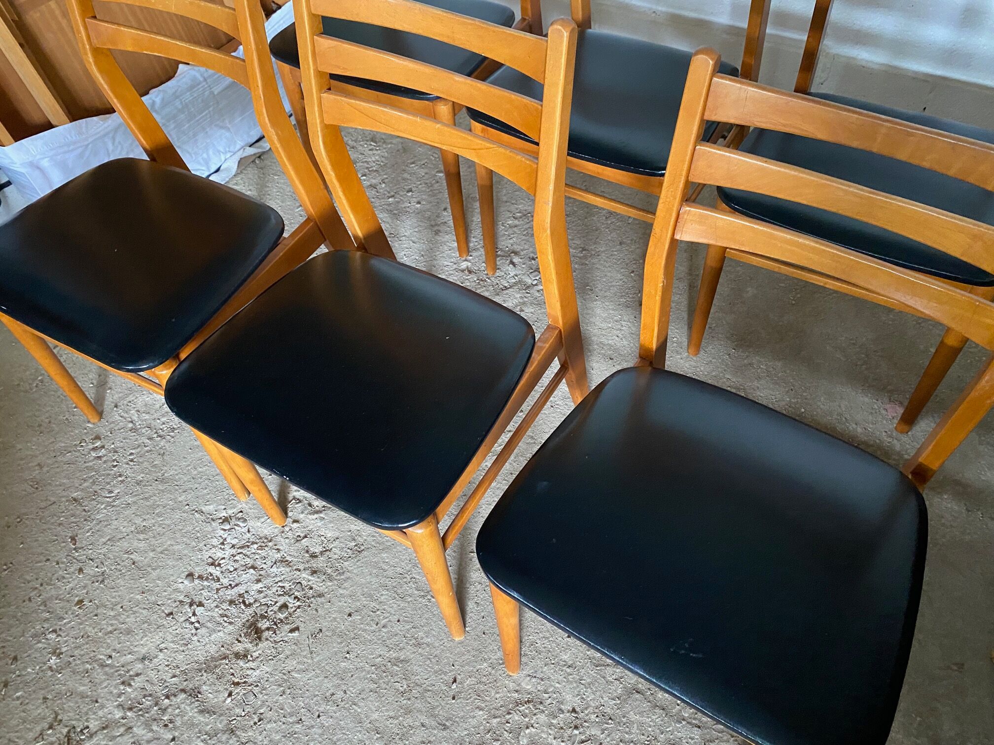 Set of 6 scandinavian chairs