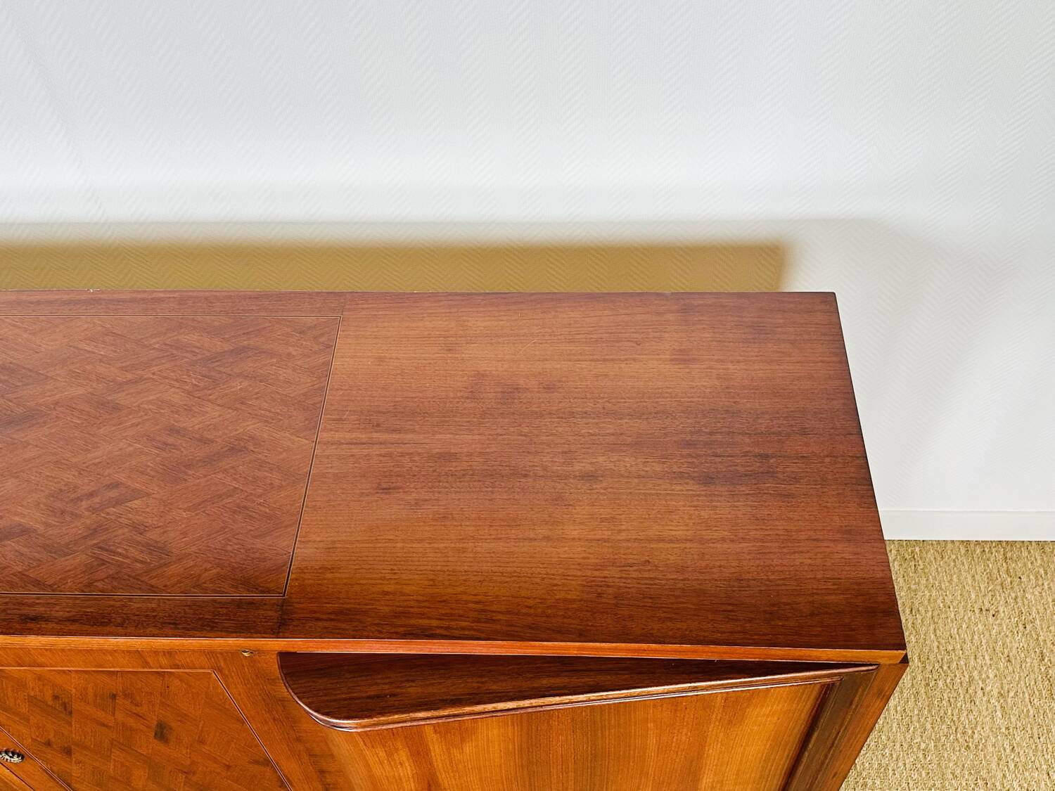 Art Deco walnut sideboard 1930