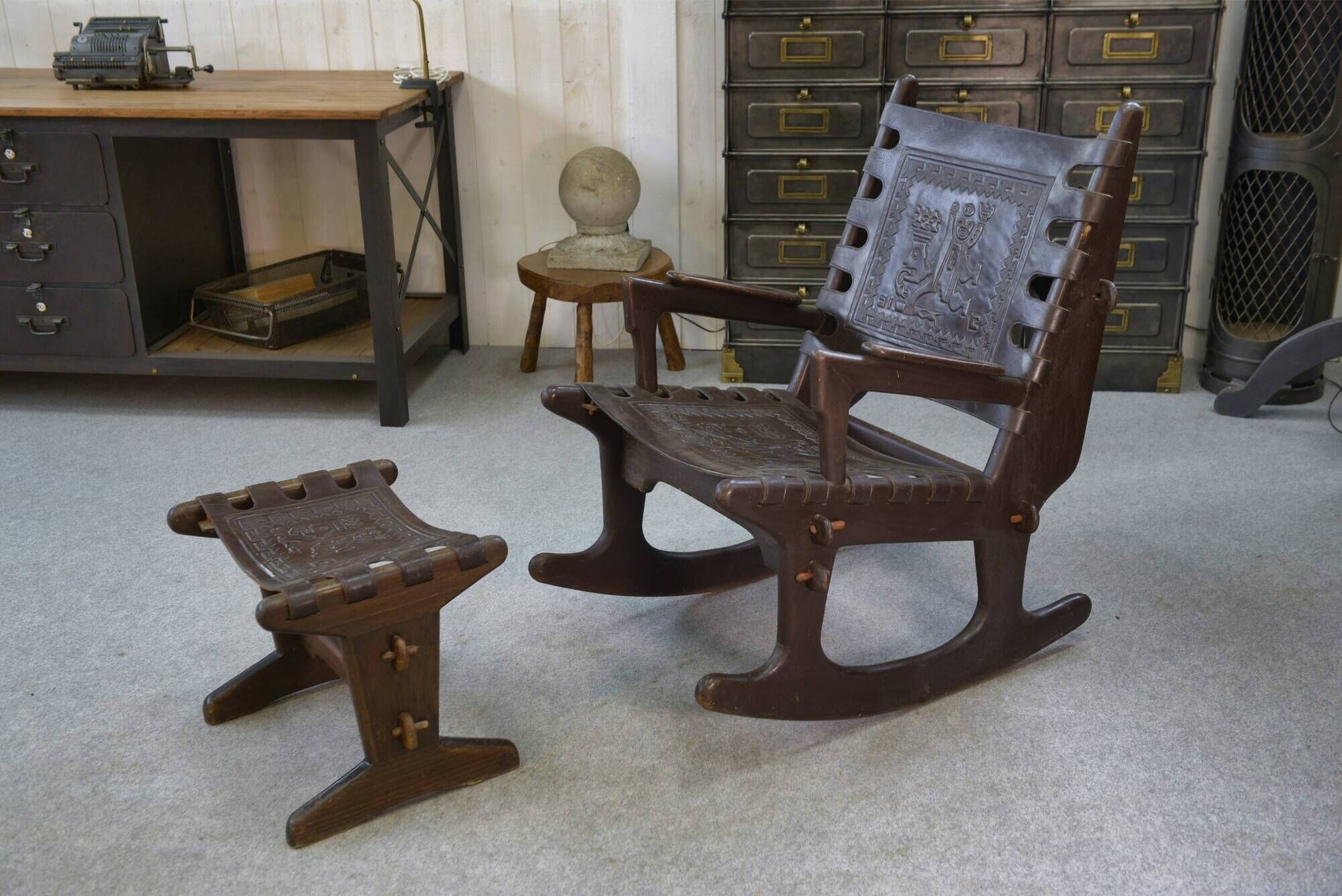 Armchair with ottoman by Angel Pazmino in brown wood and leather from the 1960s.