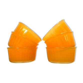 Set of 6 glass ramekins