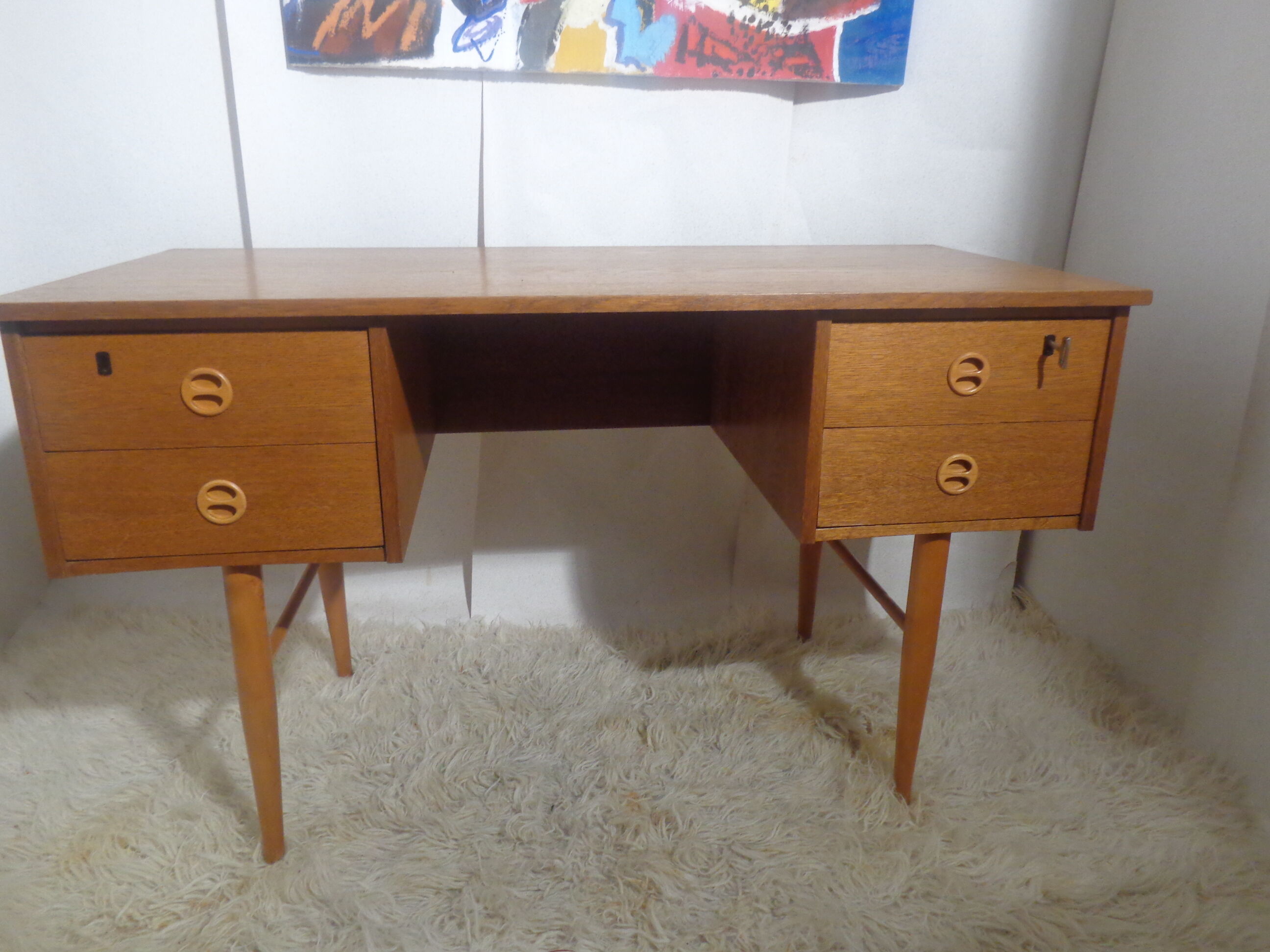 Scandinavian desk 60