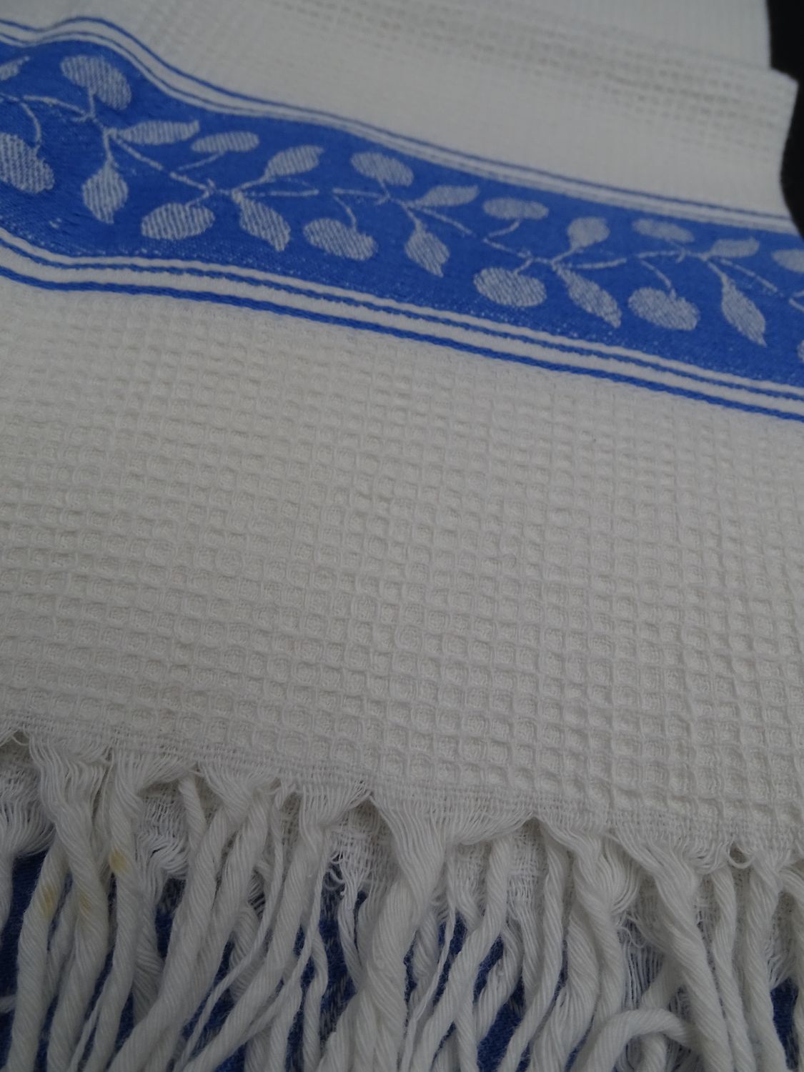 Lot of 2 old and cotton tea towels - Pretty blue friezes - Franges - Circa 1920-1930