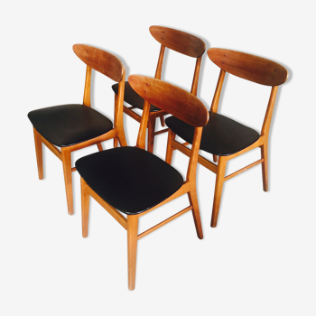 Suite de 4 chaises scandinaves en teck Farstrup