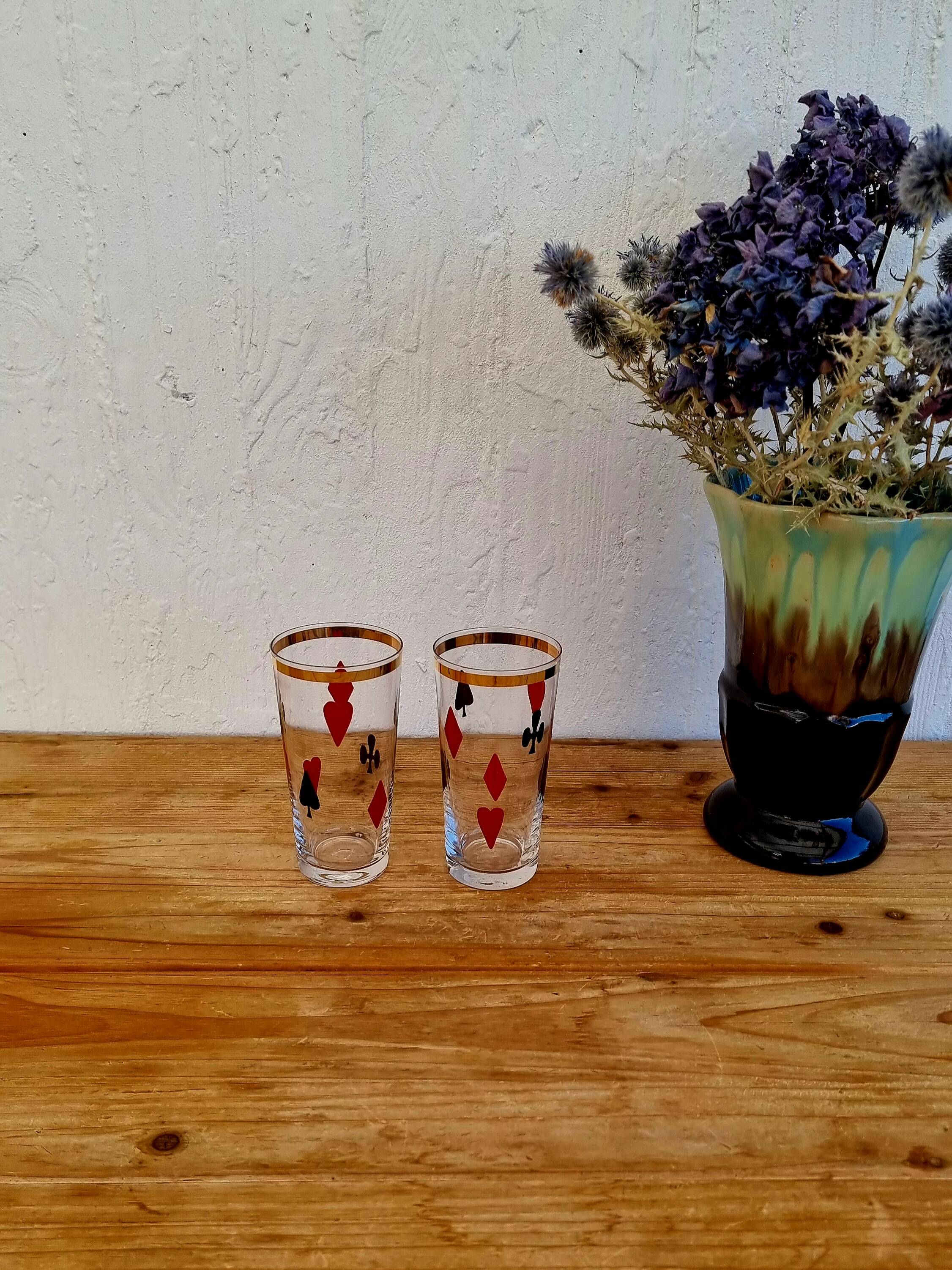 2 vintage card game pattern glasses