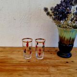 2 vintage card game pattern glasses